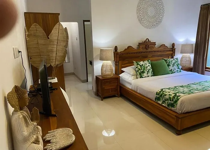 Tenang Villa Legian (Bali)